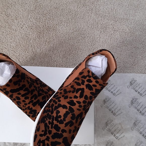 Nwt suede leopard  sneakers - Picture 8 of 10